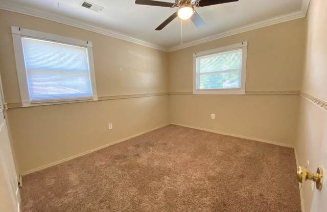 3622 FORESTDALE AVENUE Gallery 4