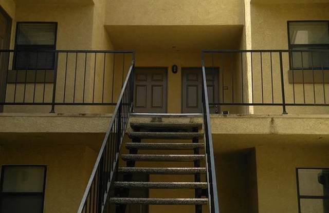 1134 W Blaine St #204 Gallery 4