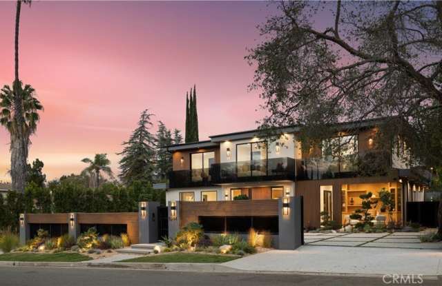 5244 Tampa Ave photos photos