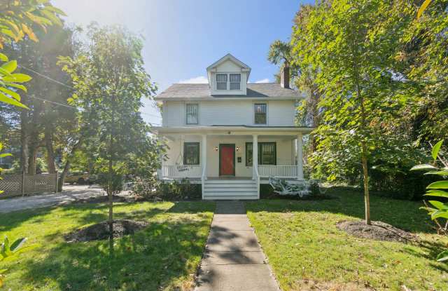4805 College Avenue Gallery 4