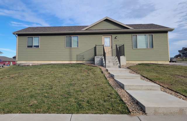 3-Bed, 2-Bath single family home with an attached 2-Car Garage photos photos