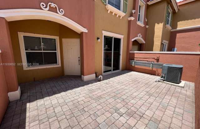 721 SW 107th Ave photos photos