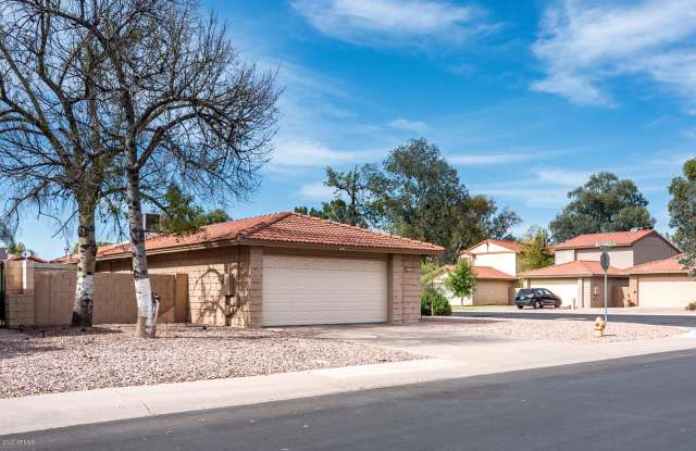 2702 W ESTRELLA Drive - 2702 West Estrella Drive, Chandler, AZ 85224