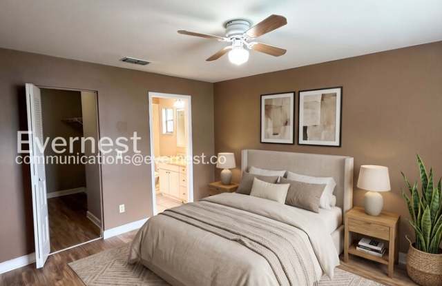 12849 Tallowood Drive Gallery 4