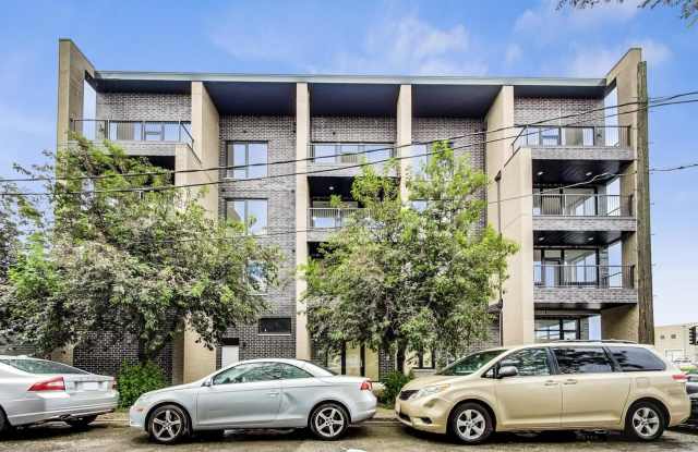 815 N Richmond Street photos photos