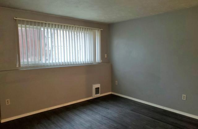 2927 East Olympic Avenue - 1 Gallery 3