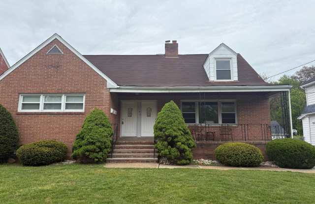 1192 PARKWAY Avenue photos photos 1192 PARKWAY Avenue photos photos