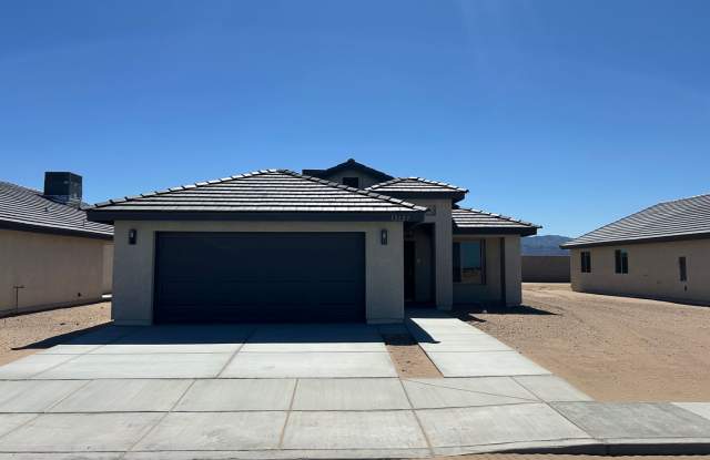 BRAND NEW! photos photos