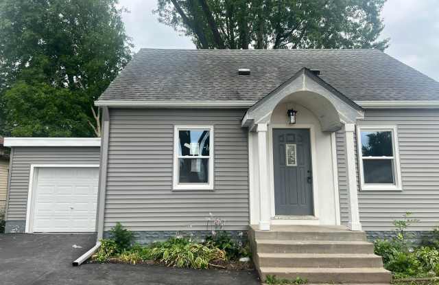 Adorable 3 Bedroom Fully Renovated Home! photos photos