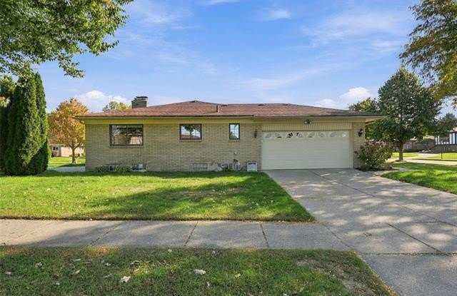 6805 Emerald Shores Drive Gallery 4