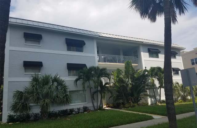 225 5th Avenue NE #21 photos photos