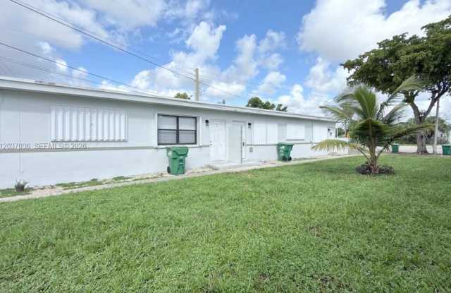 1010 Opa-locka Boulevard Gallery 4