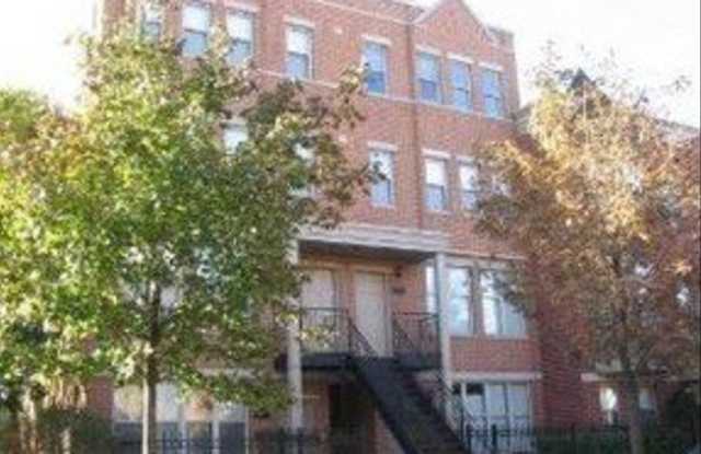717 W Evergreen Avenue photos photos