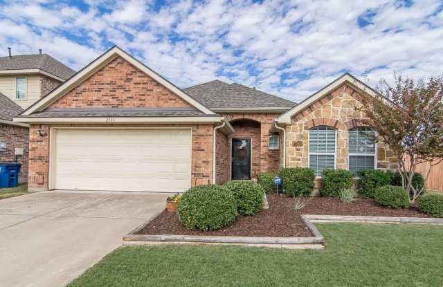 2900 Holly Lane - 2900 Holly Lane, Wylie, TX 75098