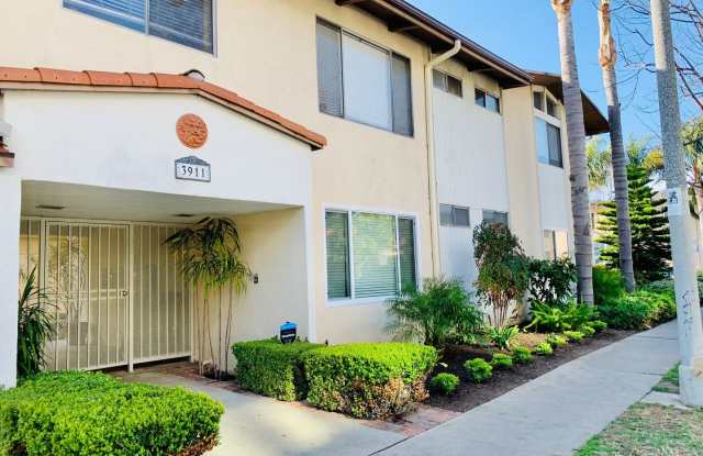 3911 Wade photos photos