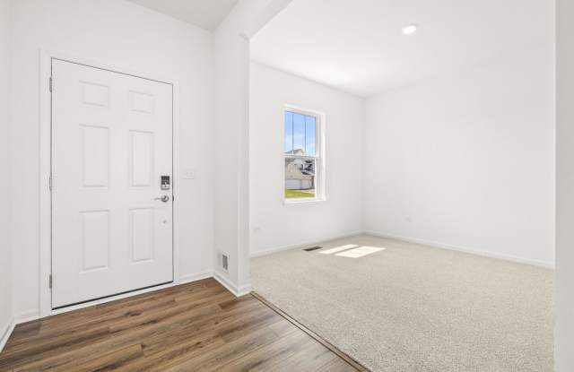 385 Danforth Drive Gallery 3