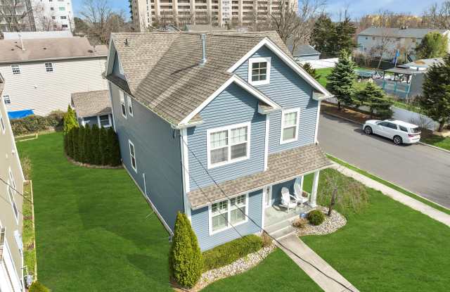 269 Hearn Avenue Gallery 3