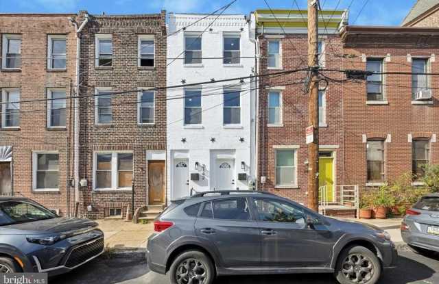 2142 E LETTERLY STREET # photos photos