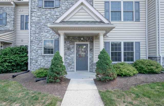 158 Hampden Dr - 158 Hampden Drive, Lancaster County, PA 17554