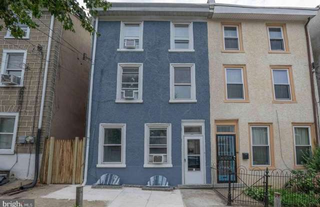 201 DUPONT STREET Gallery 1