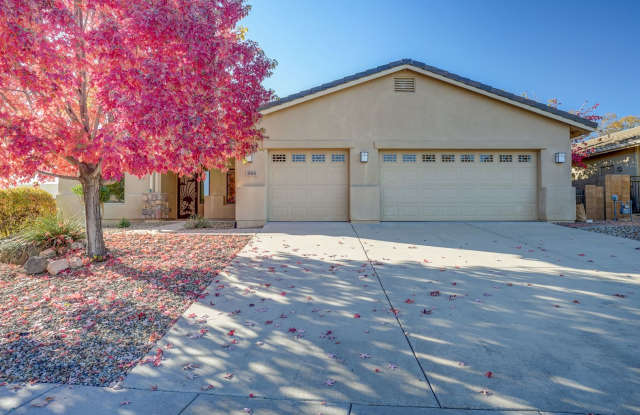 3 Bedroom, 2 Bath Home in Prescott! - 865 Crystal View Drive, Prescott, AZ 86301