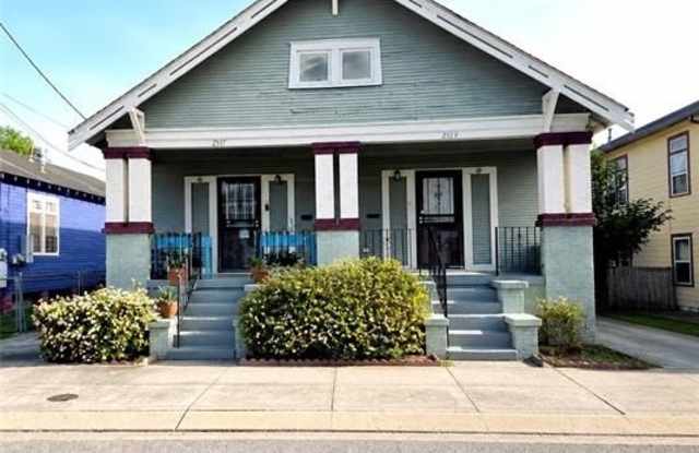 2519 N DERBIGNY Street photos photos