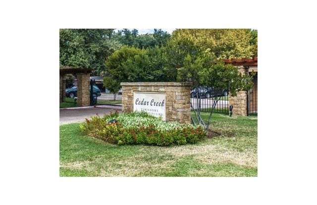 5727 Cedar Creek Drive - 5727 Cedar Creek Drive, Benbrook, TX 76109