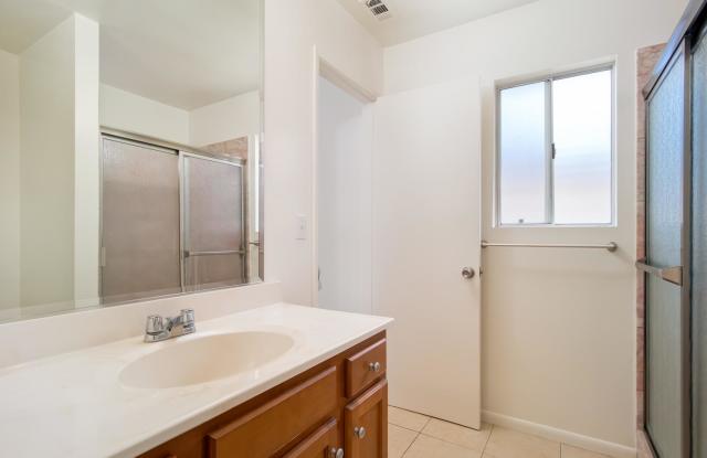 17661 Van Buren Lane Gallery 3