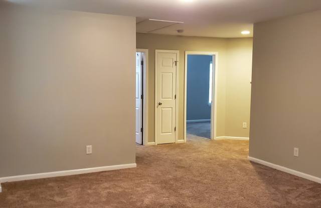 3 Bedroom Home in North Charlotte Gallery 3