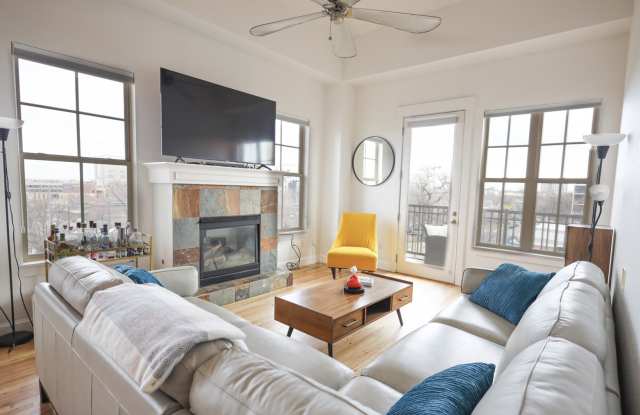 PENTHOUSE unit Location, Location, Location! Featuring vaulted ceilings, major updates, and move in SPECIAL! photos photos PENTHOUSE unit Location, Location, Location! Featuring vaulted ceilings, major updates, and move in SPECIAL! photos photos