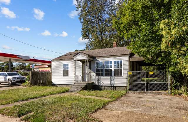 724 Graymont Avenue West Gallery 1
