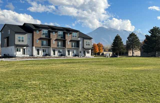 Modern Townhome Living in Tooele photos photos