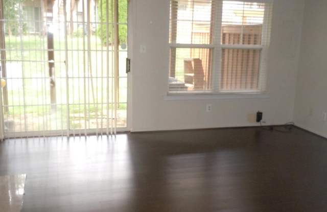3521 MOON WAY Gallery 4