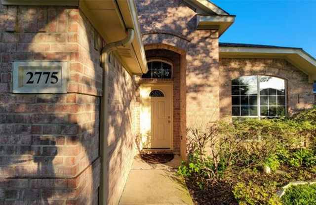 2775 Sunvalley Drive Gallery 2