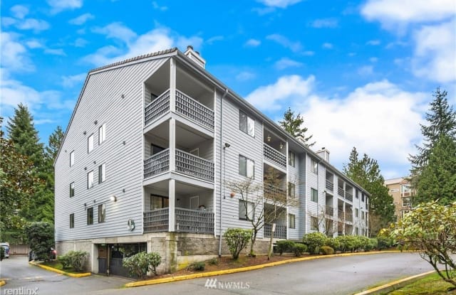 710 N 160th St Apt B306 - 710 North 160th Street, Shoreline, WA 98133