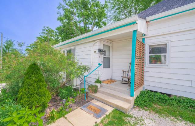 1101 South Rogers Street - 2 photos photos