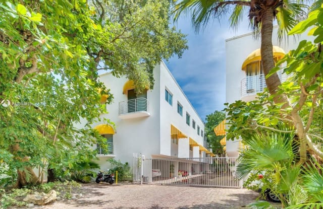 2703 Day Ave. - 2703 Day Avenue, Miami, FL 33133