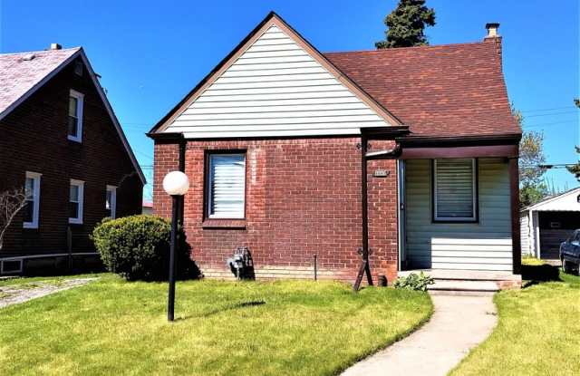3 bedroom 1 Bath Bungalow - Now Available! PRICE DROP!! photos photos