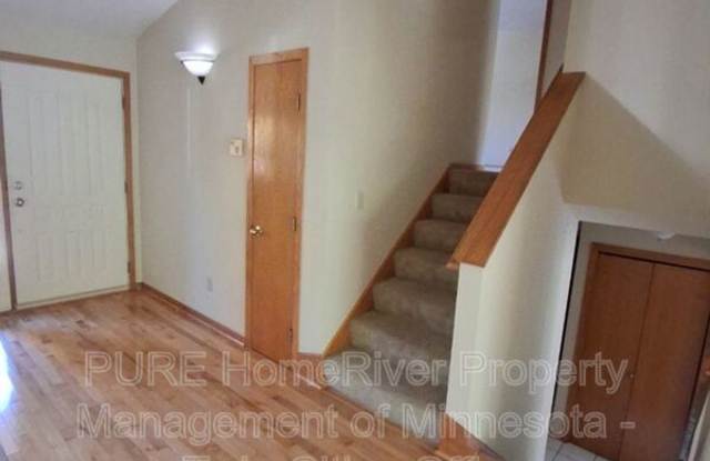 2008 Hill Pl SW Gallery 3