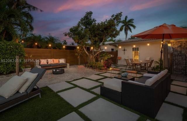 1521 SW 5th Ct Gallery 1