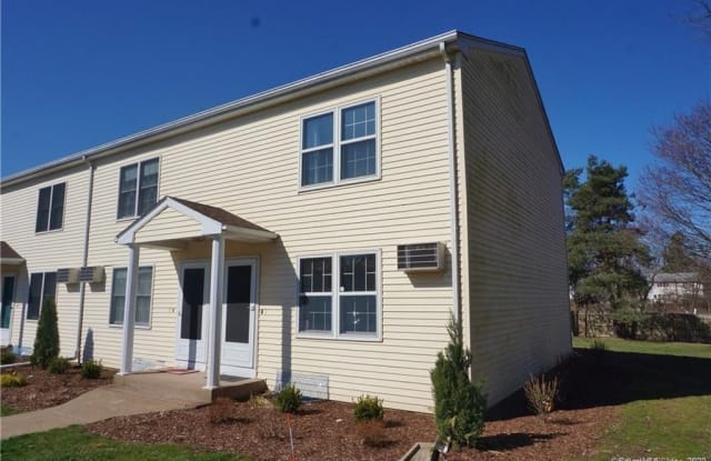 400 North Main Street - 400 North Main Street, Hartford County, CT 06042 400 North Main Street - 400 North Main Street, Hartford County, CT 06042