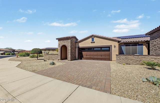 17656 W CEDARWOOD Lane Gallery 4