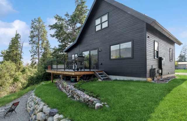 Furnished 2 Bed 2 Bath Columbia Falls Home - 503 2nd Avenue East, Columbia Falls, MT 59912 Furnished 2 Bed 2 Bath Columbia Falls Home - 503 2nd Avenue East, Columbia Falls, MT 59912