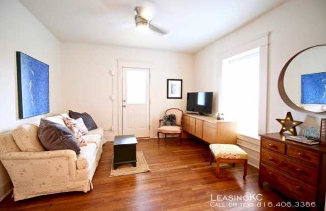 4129 Broadway - 4129 Broadway, Kansas City, MO 64111