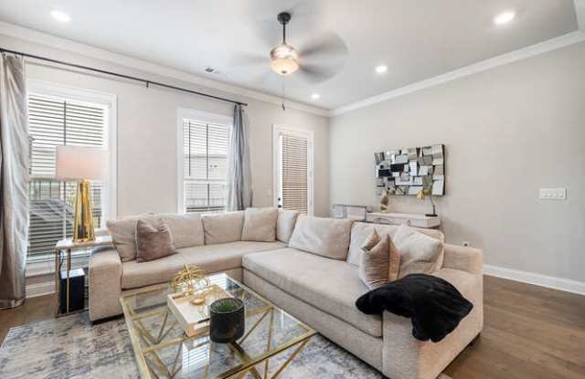 1821 La Dawn Lane Northwest photos photos
