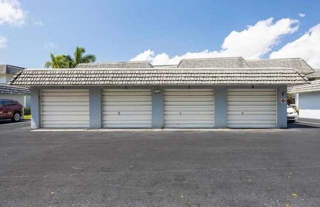 STUNNING 2/2 RIVERFRONT RENTAL IN KEY HARBOR N. FT. MYERS, FL! Gallery 4