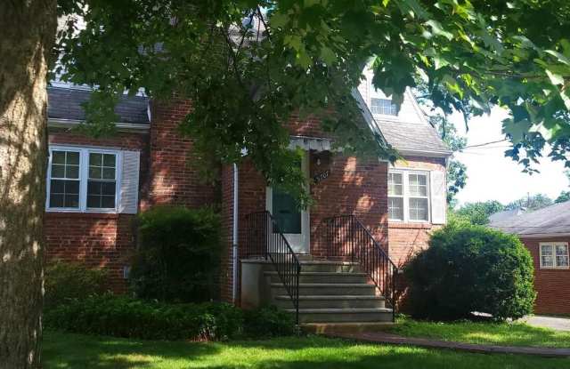 5707 26TH ST N - 5707 26th Street North, Arlington, VA 22207