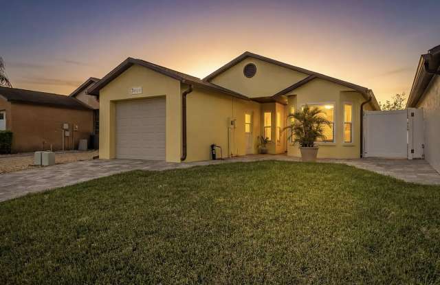 6635 Crossbow Lane photos photos