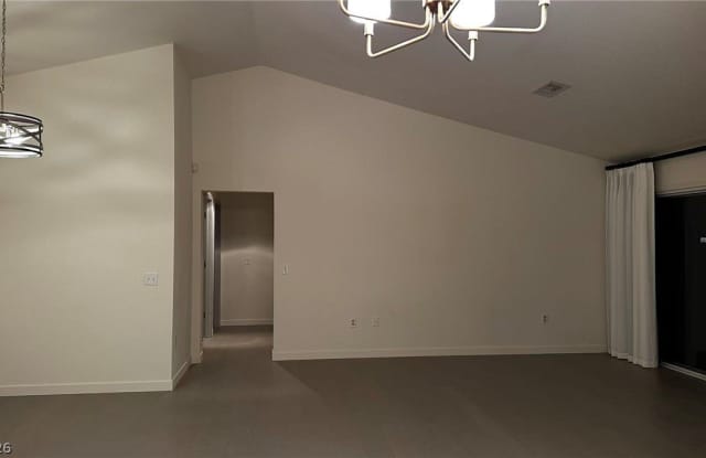 2716 Legend Drive Gallery 3