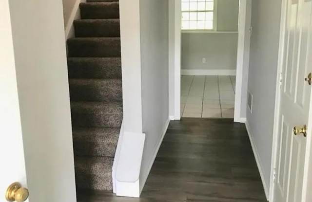 14 ANDREW COURT photos photos